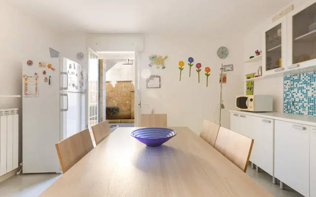 2536 Villa Degli Eucalipti by Barbarhouse