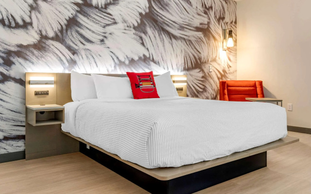 Cambria Hotel Rock Hill - University Center