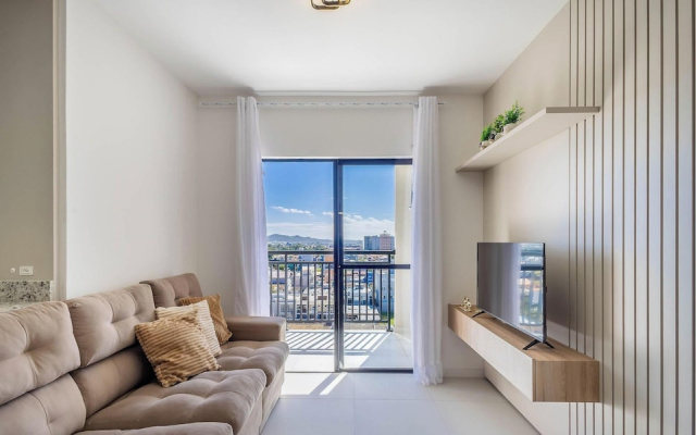 MCB - Apartments With Pool Near the Beach