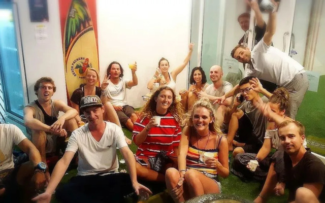 Popeyes Hostel Coffeeshop and Beer Bar