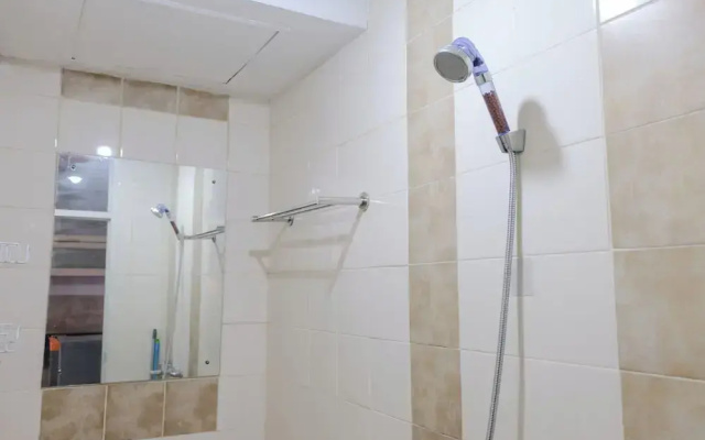 Homey 1Br Apartment At The Edge Bandung