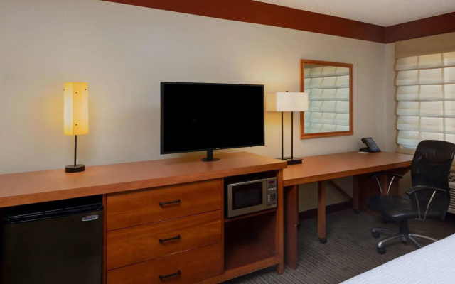 Spark by Hilton Savannah Midtown