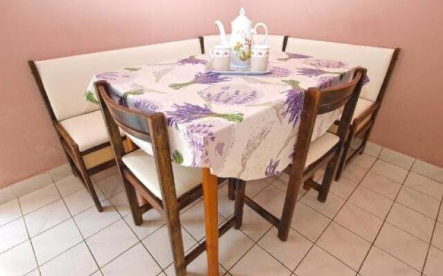 Apartments Vesna 1236