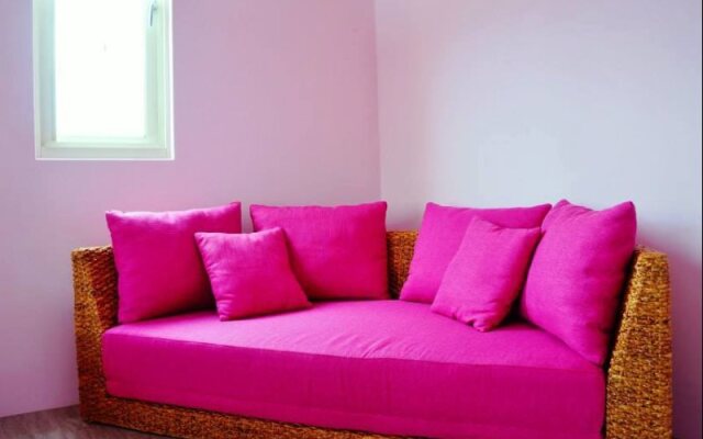 Annong River Bed and Breakfast