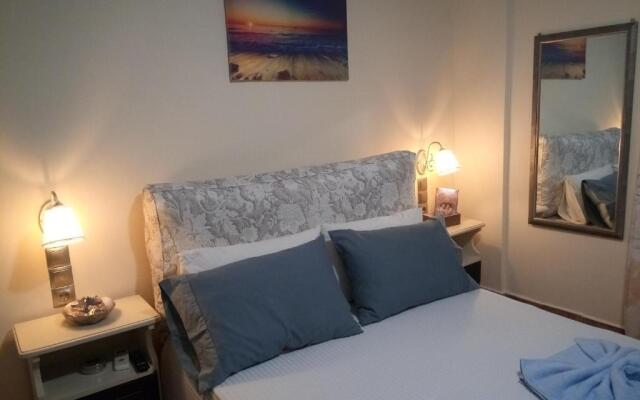 Eftichia Rooms & Studios