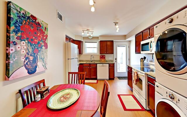 307 Savannah - 6 Br Duplex