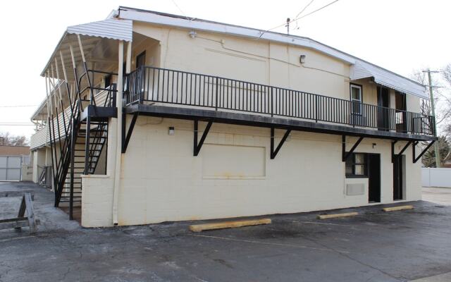 Royal Budget Inn