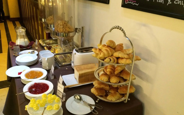 Essence Hanoi Hotel & Spa