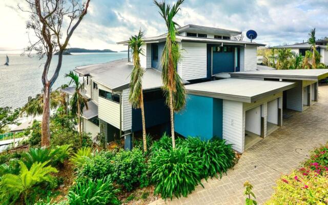 Villa 12 The Edge On Hamilton Island