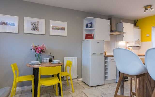 Belfast City Centre Apartment