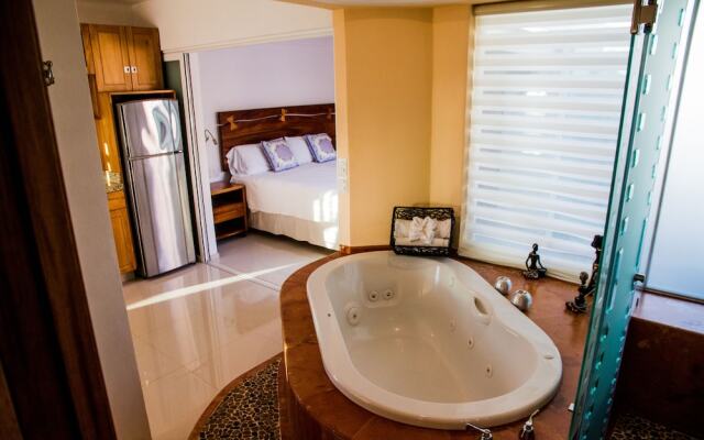 Hotel Andales on the Bay Suites