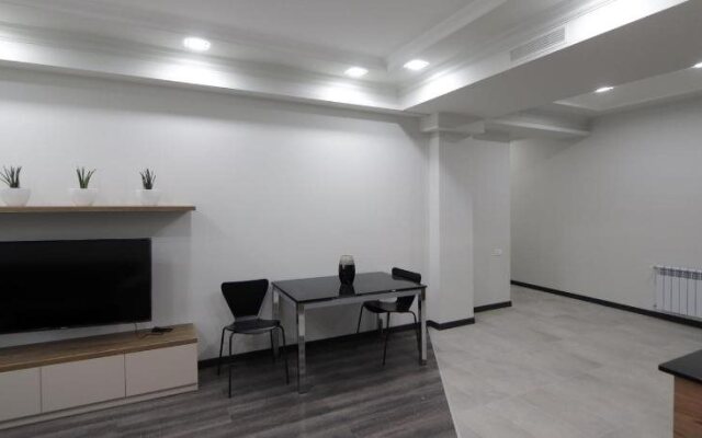 Republic Square Boutique Hotel