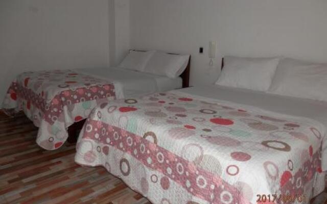 Hotel 80 Real