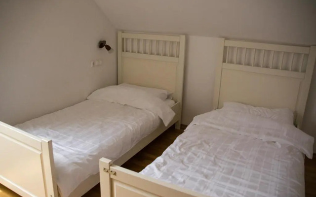 Holiday home Travellers Haven House