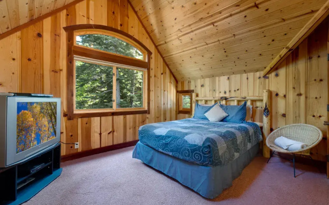 2201 Cascade Road