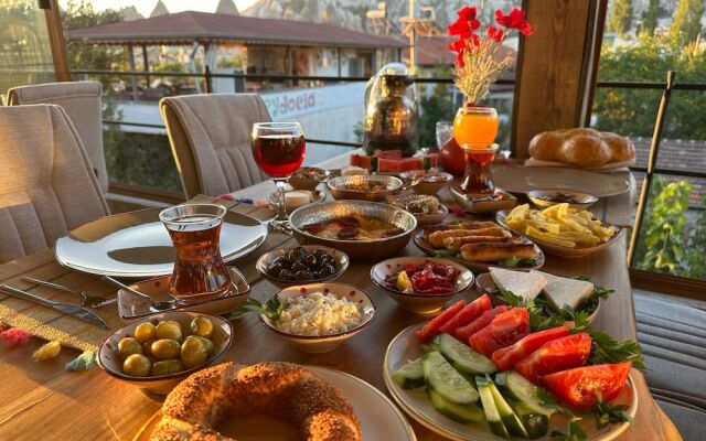 Aysel Inn House