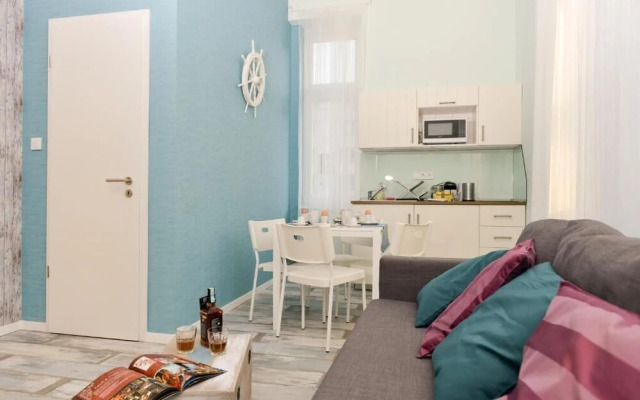 Sweet Home Apartment 2.