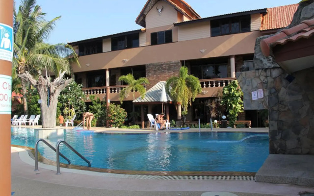 Laguna Beach Club Resort