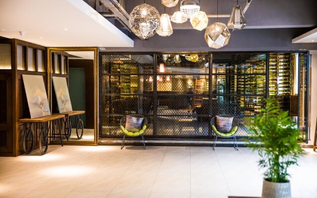 James Joyce Coffetel Rizhao Wanghai Road Wanda Cinema