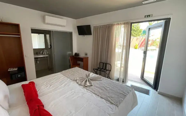 Villa 3 Caparica, Lisbon Beach Hotel