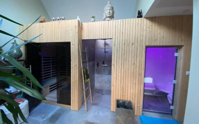 L’ARDOISIÈRE, maison d’hôtes et d’amis