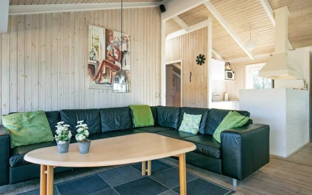 8 Person Holiday Home in Bindslev-by Traum