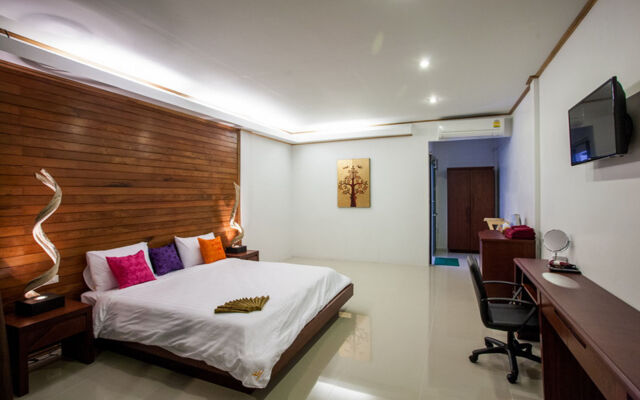 Paradise Resort PHI PHI