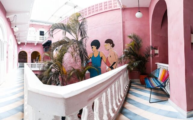 Casa Movida Hostel