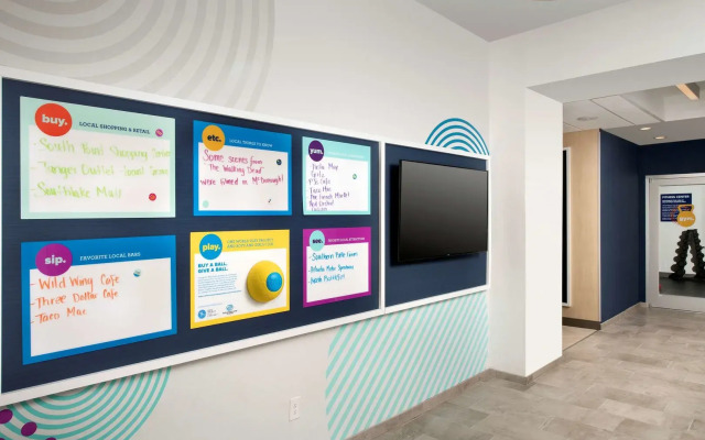 Tru by Hilton McDonough