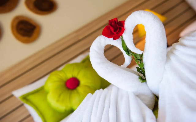 Spring Palace Resort Hotel
