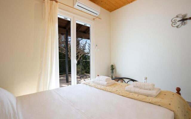 Spacious House With Sea View , Athani Lefkada