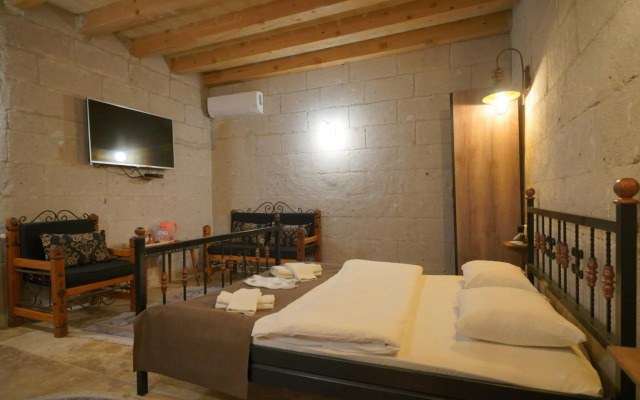 View Cave Hotel