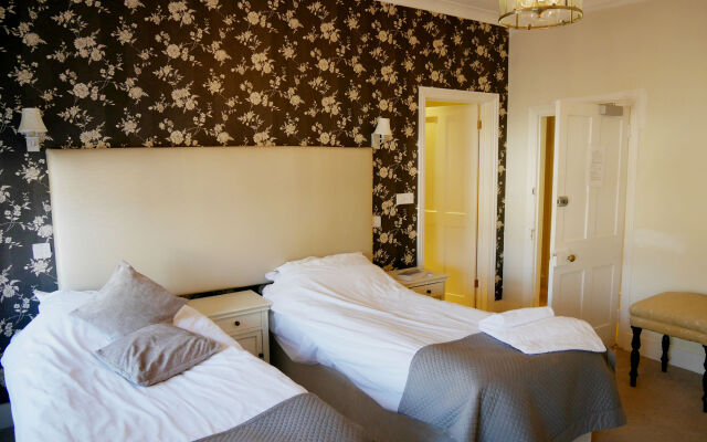 The Saracens Head Hotel