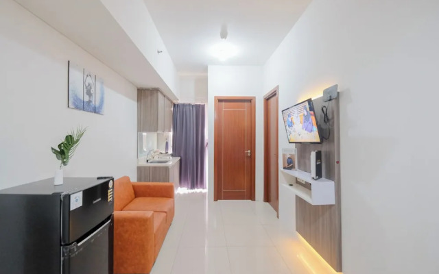 Warm and Spacious 2BR Apartment at Vittoria Residence