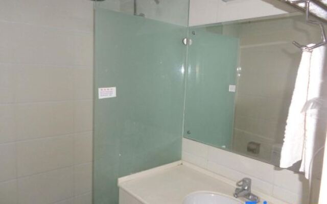 Xishuangbanna Qunyi Business Hotel