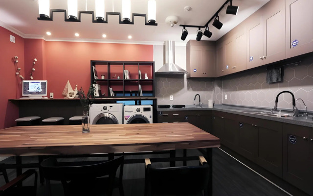 Blueboat Hostel Jeonju