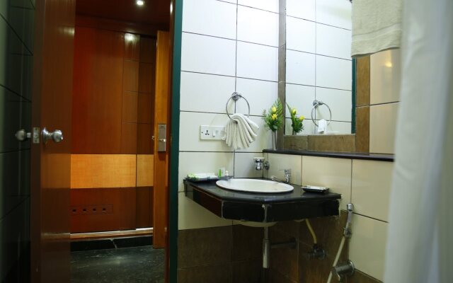 Fabhotel Prime Chennai Deluxe