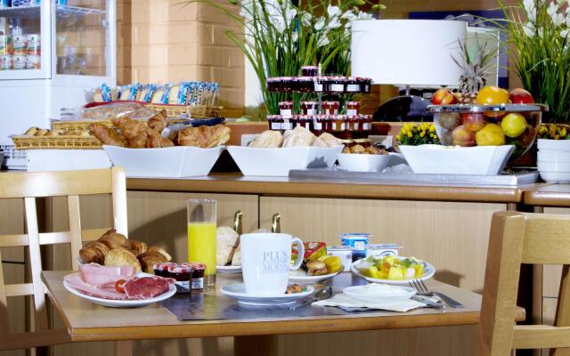 Kyriad Montpellier Centre - Antigone