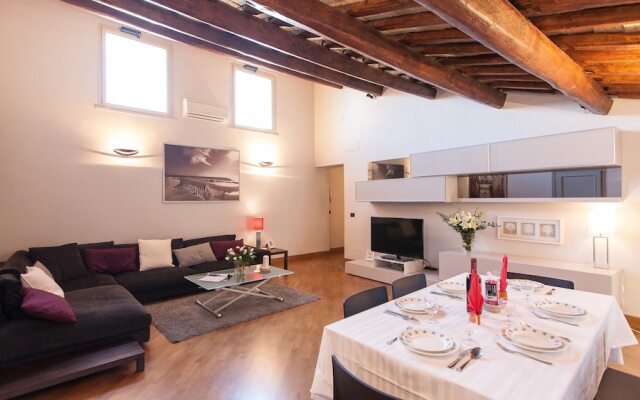 Rental in Rome Giunione Lucina