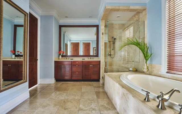 Grand Isle Villas