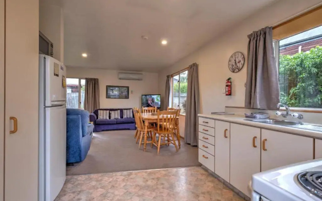 42b Conical Hill Road