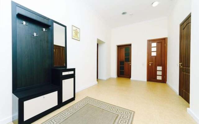 Отель «Hotrent на Ивана Франка 27»