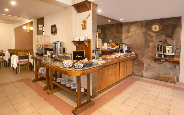 Hotel Carollo