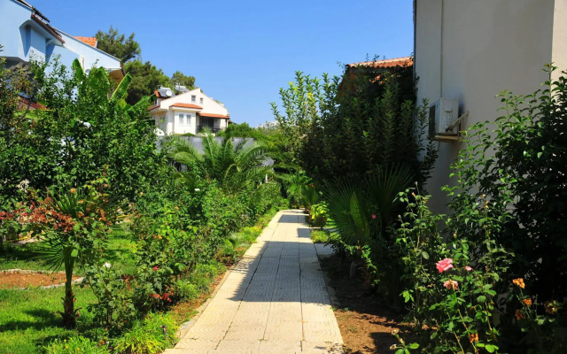 Telmessos Neva Hotel - Halal-Non Alcoholic  Hotel