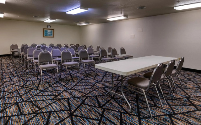 All Towne Suites