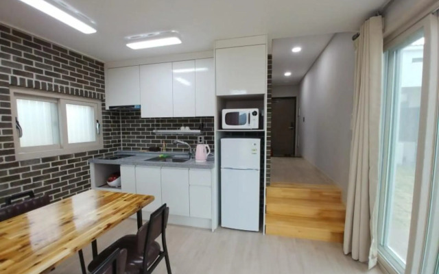 Jeju Bijarim Very Mung Pension