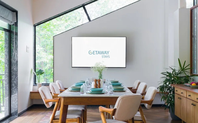 Hearthstone By Getaway Stays
