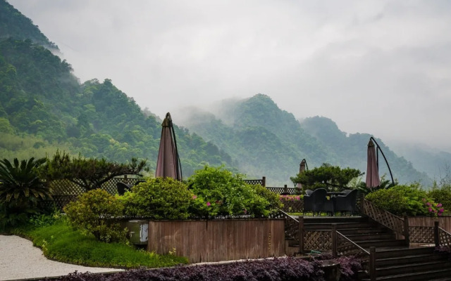 SanQingShan New Century Resort