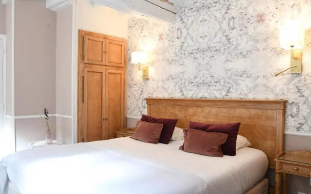 Hostellerie du Moulin des Ruats