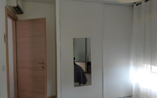 Superbe appartement avec parking privé, proche commerces et mer